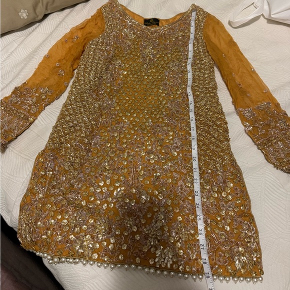 Aisha Imran Nazmin Yellow Gharara - Picture 9 of 9